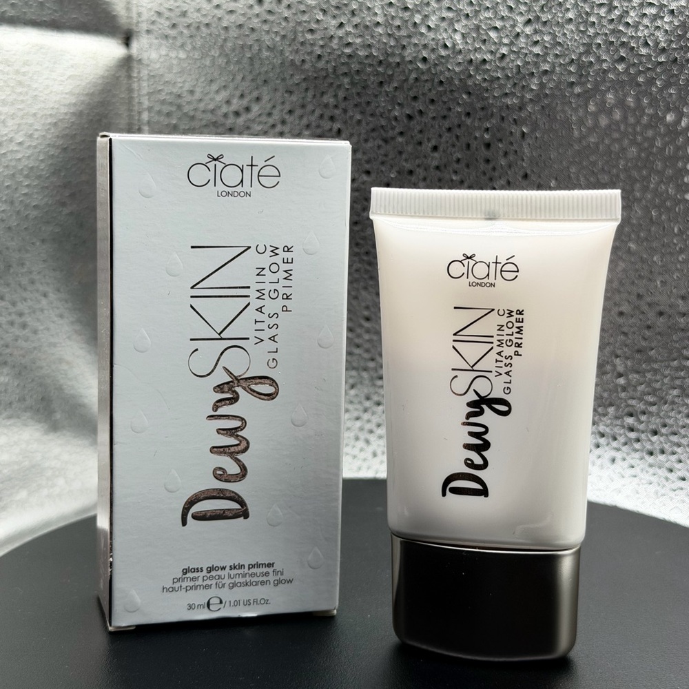 Ciaté London DewySKIN Vitamin C Glass Glow Primer - White